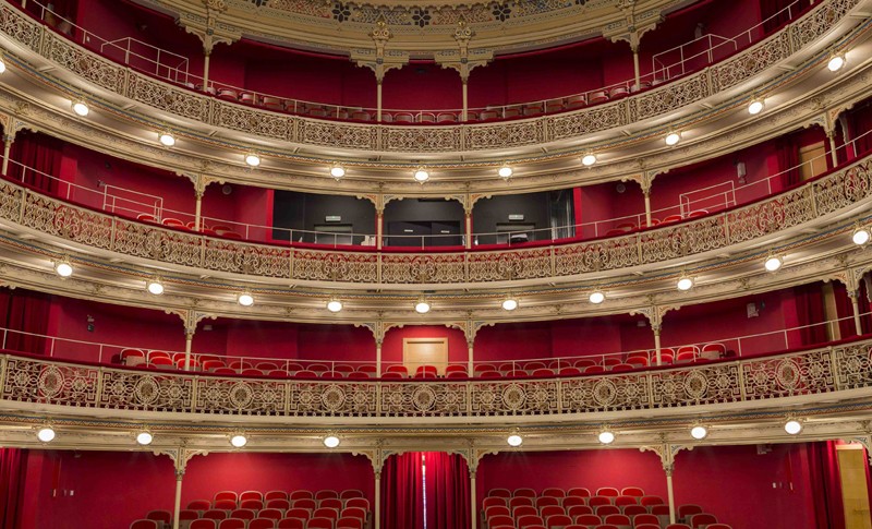 Empleo cultural. Asistente a la dirección artística en la Compañía Nacional de Teatro Clásico