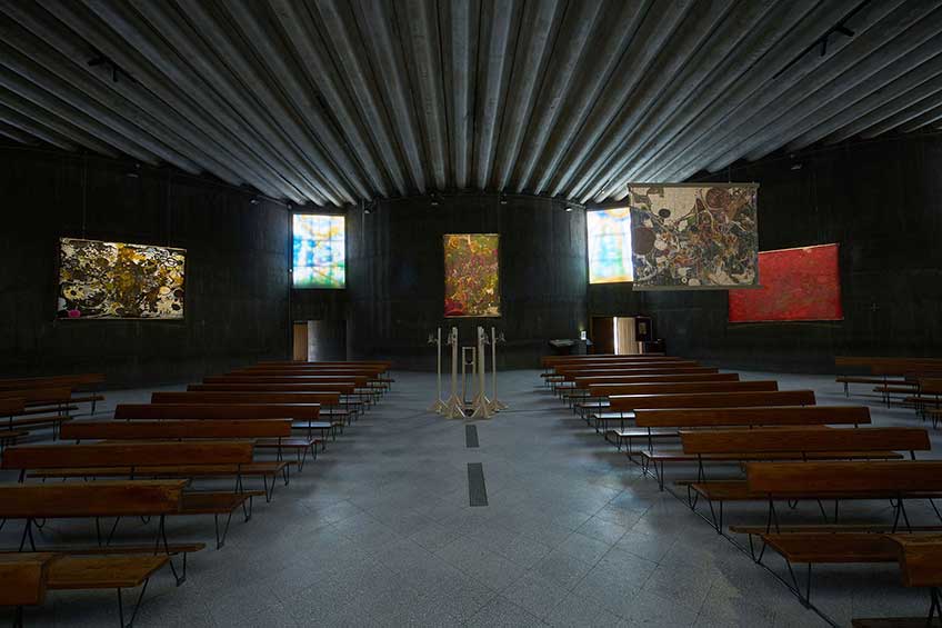 Justin Caguiat. Zodiac Machine en la Parroquia de Santa Ana y la Esperanza. Foto Juan Rayos