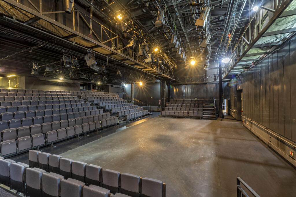 Empleo cultural. Jefe/a de sala en la Nave 10 de Matadero Madrid